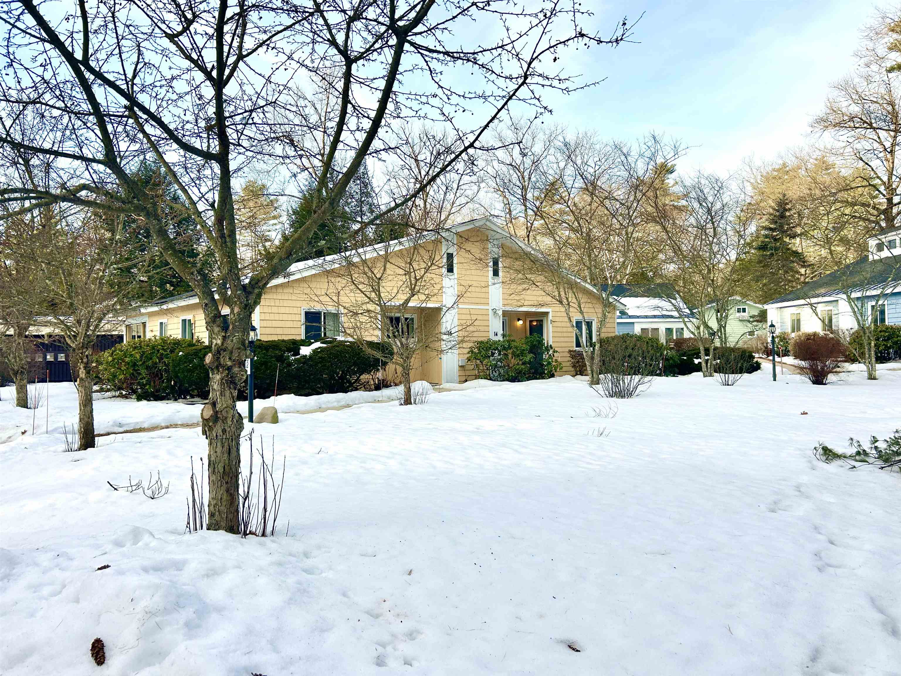 14 Amoskeag Road Concord, NH 03301 - Photo 2 of 28