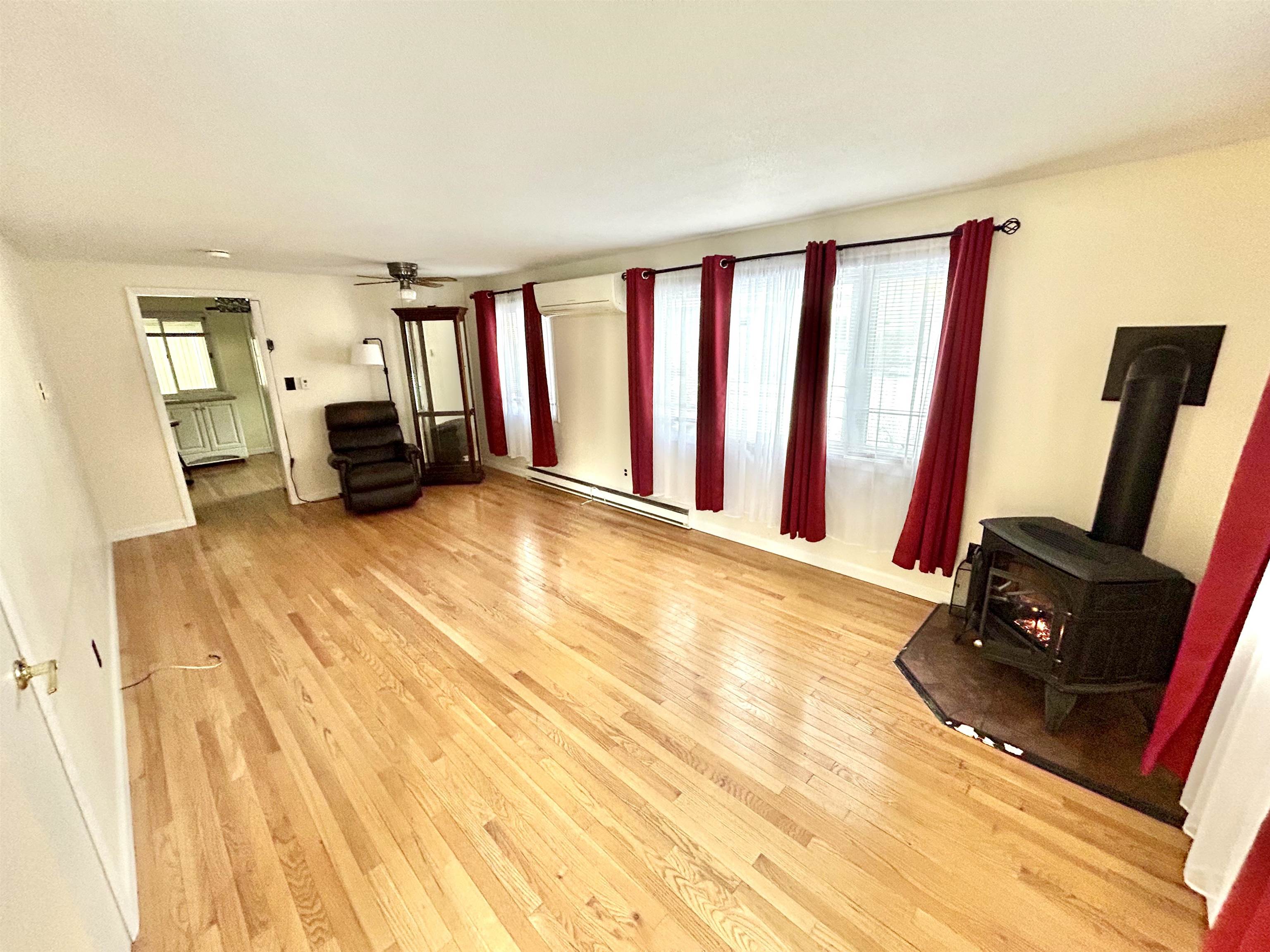 14 Amoskeag Road Concord, NH 03301 - Photo 6 of 28