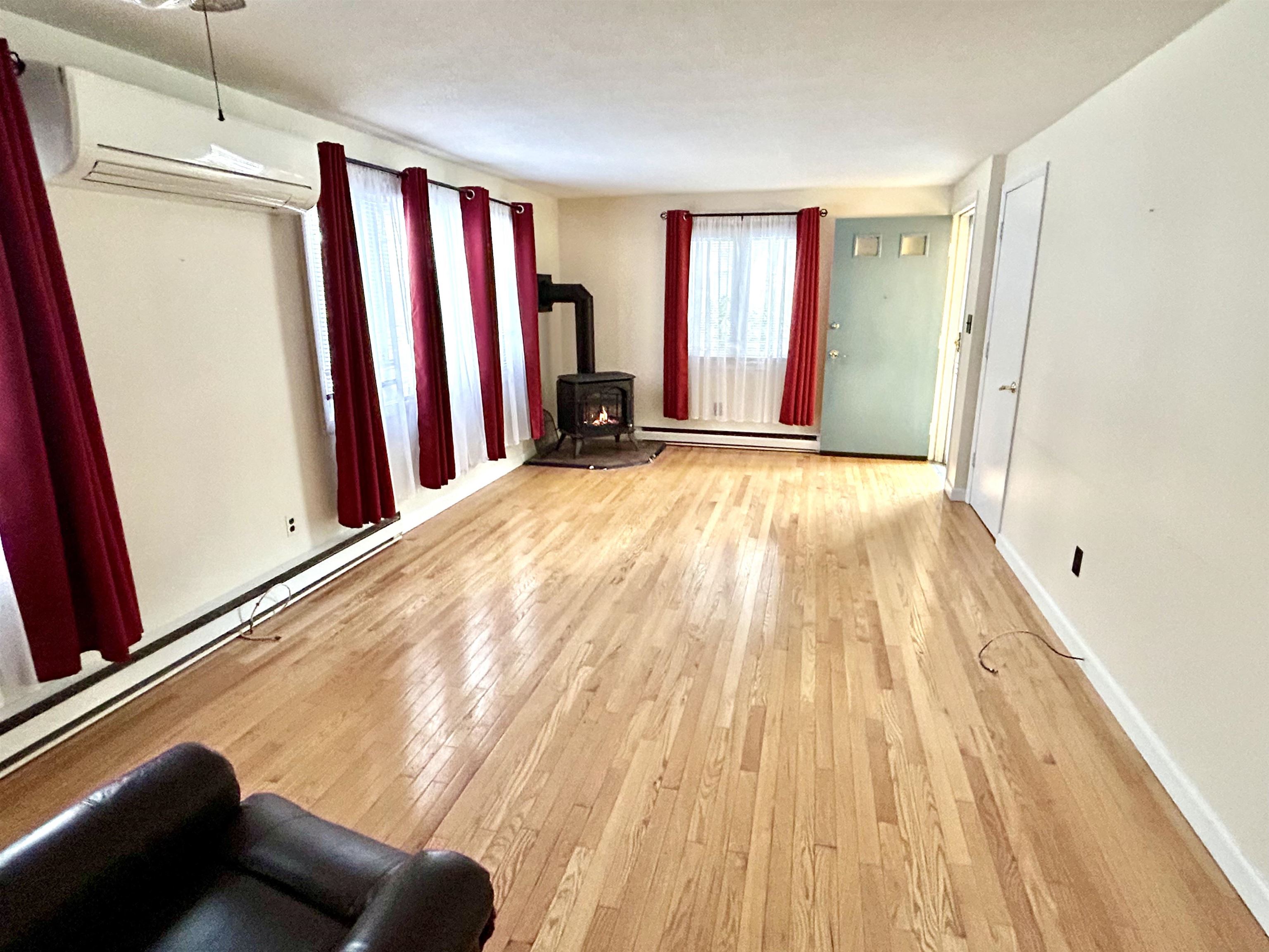 14 Amoskeag Road Concord, NH 03301 - Photo 7 of 28