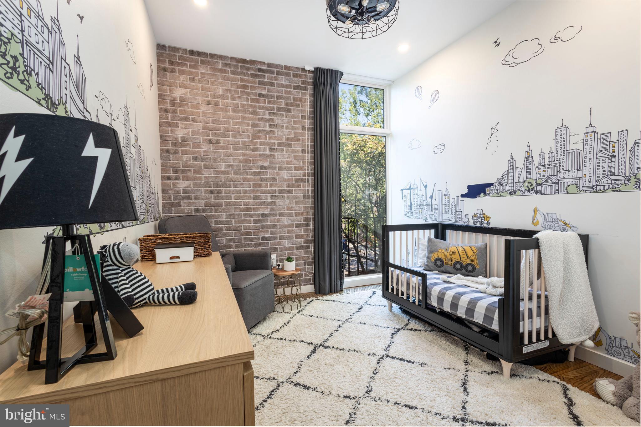 283 Locust Street Philadelphia, PA 19106 - Photo 23 of 33