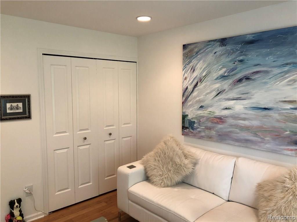 1600 Colony Drive Rochester Hills, MI 48307 - Photo 12 of 34