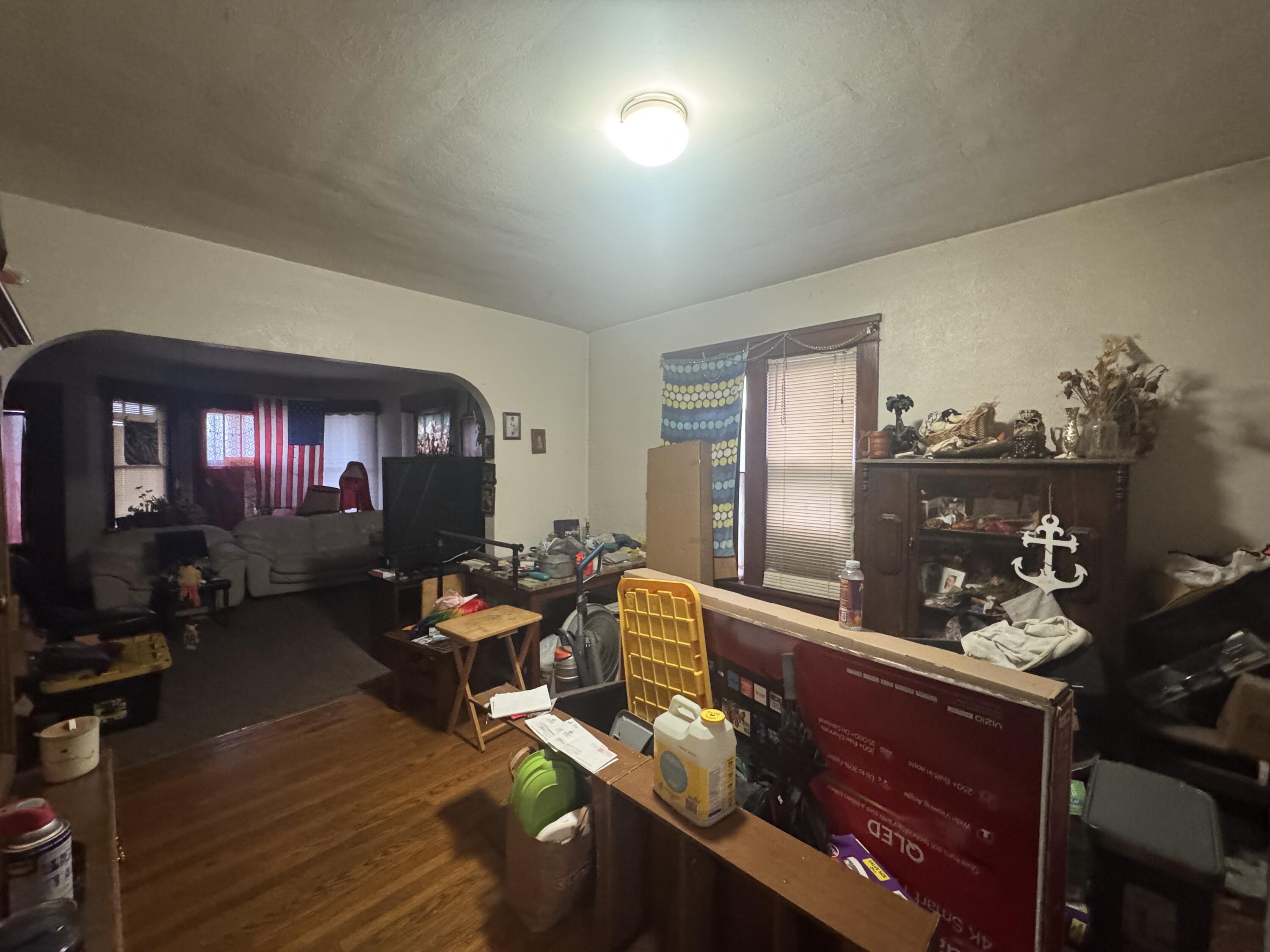 2009 Slauson Avenue Racine, WI 53403 - Photo 13 of 22 UPPER: Dining room, angle 1