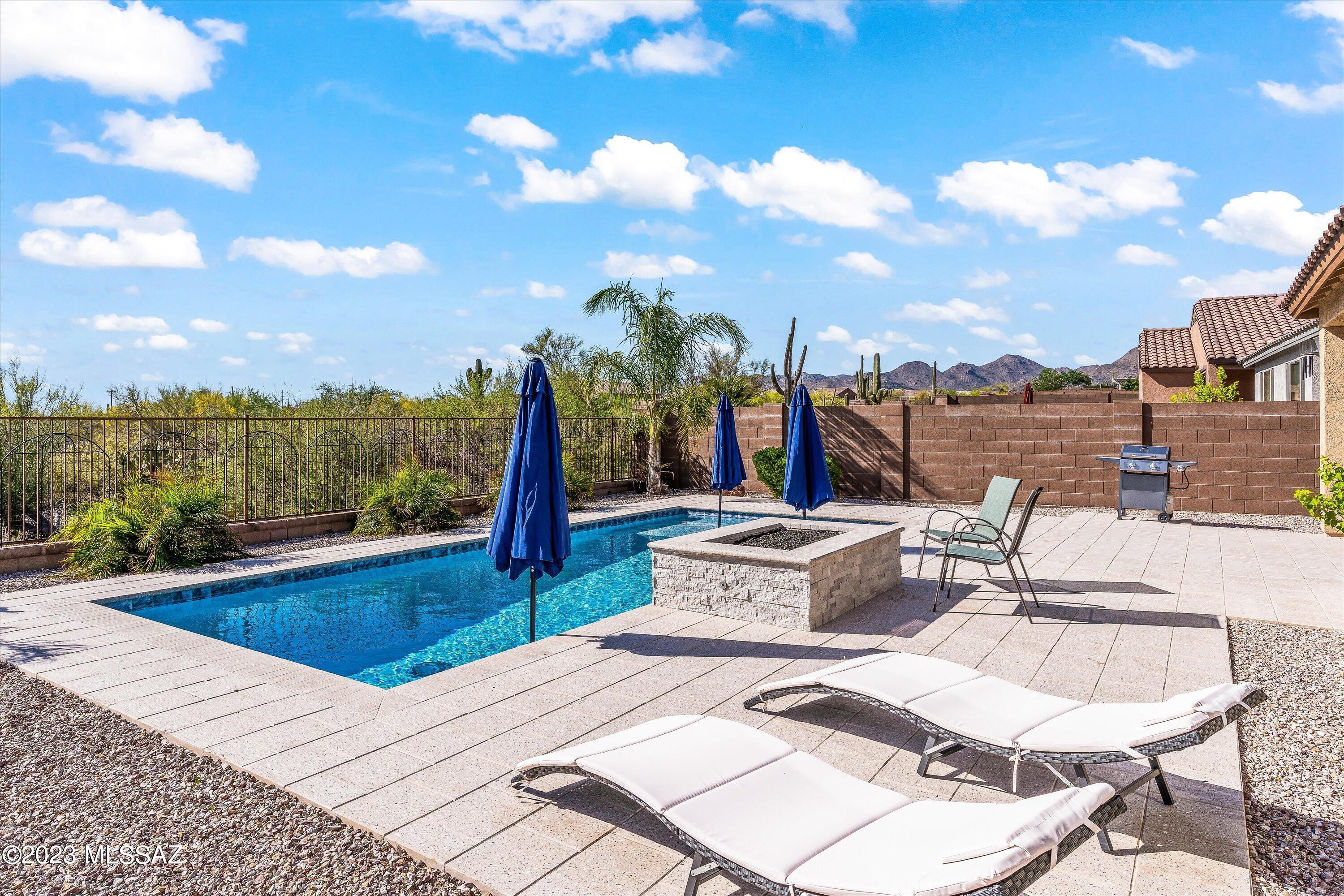 11905 North Raphael Way Marana, AZ 85742 - Photo 33 of 37 36-Backyard