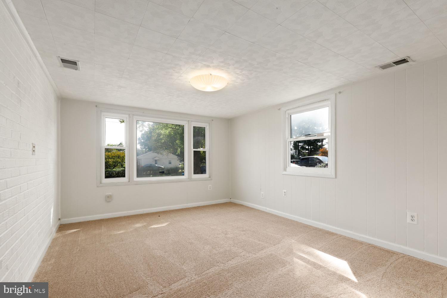 5420 Gainesville Road Springfield, VA 22151 - Photo 17 of 35