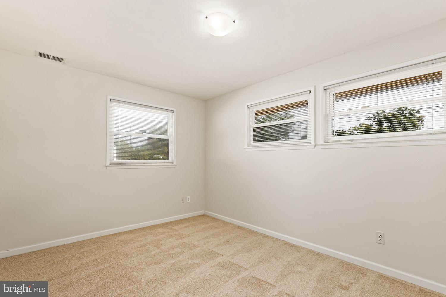 5420 Gainesville Road Springfield, VA 22151 - Photo 24 of 35