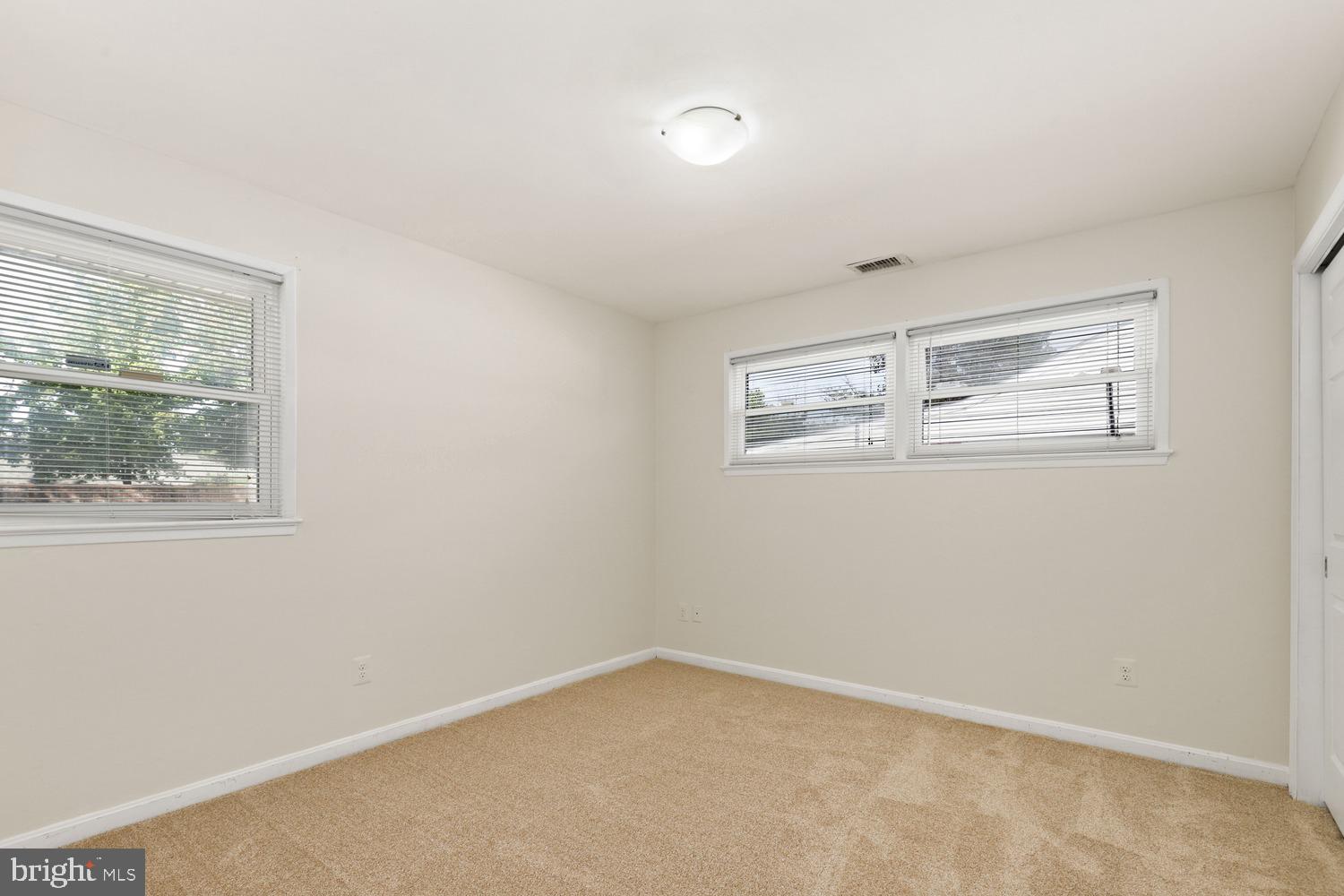 5420 Gainesville Road Springfield, VA 22151 - Photo 26 of 35