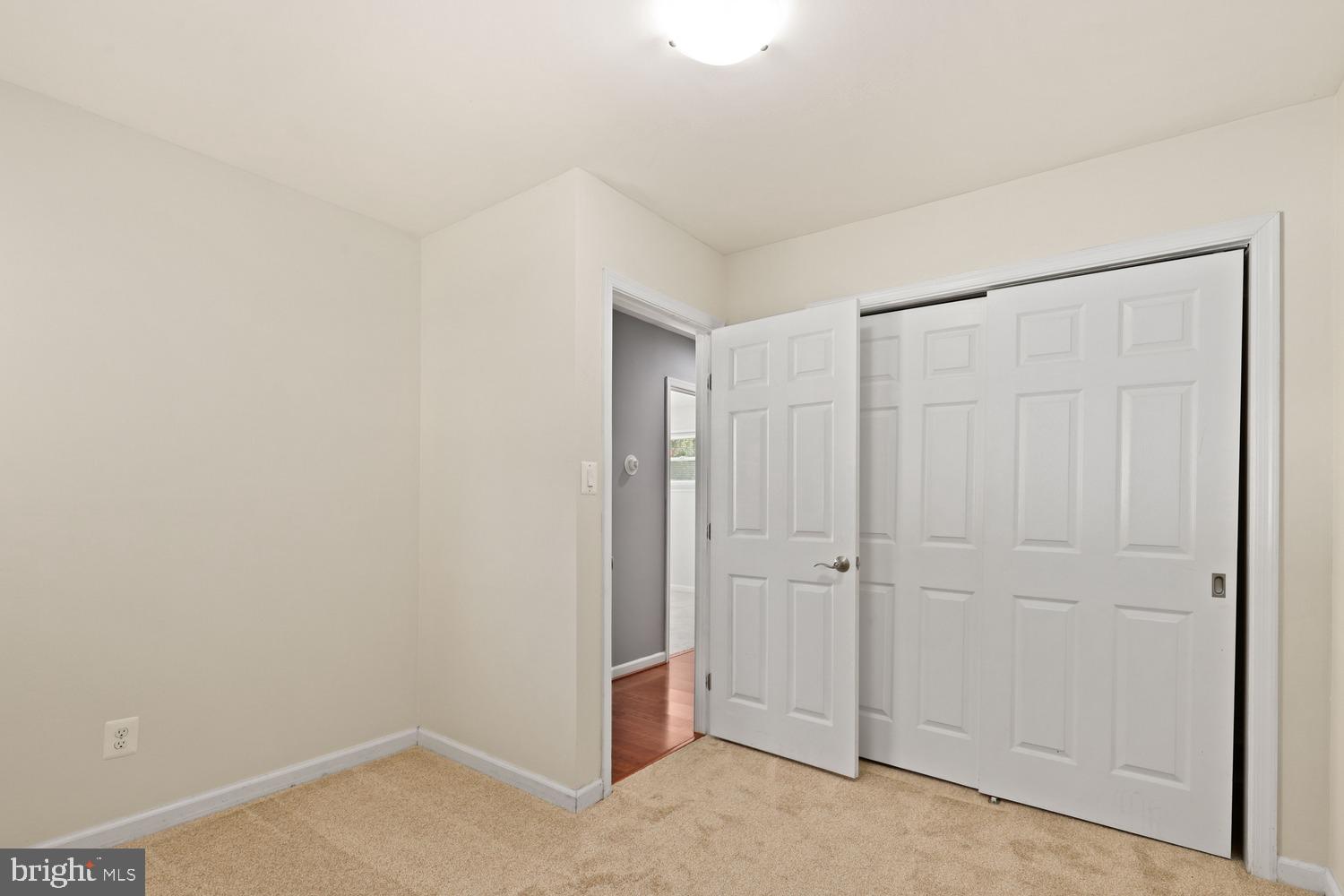 5420 Gainesville Road Springfield, VA 22151 - Photo 28 of 35