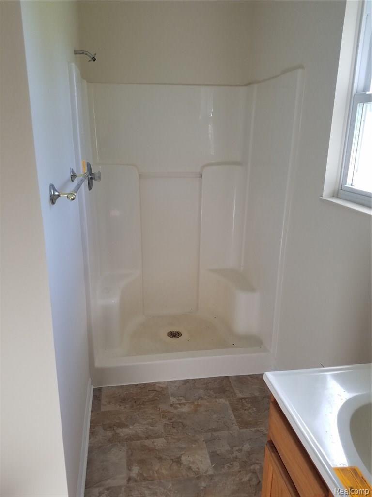 4935 Fisher Road Fort Gratiot, MI 48059 - Photo 3 of 10 Bath.jpg