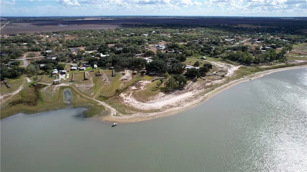 $299,000 | 125 Lakewood Drive, Mathis, TX 78368