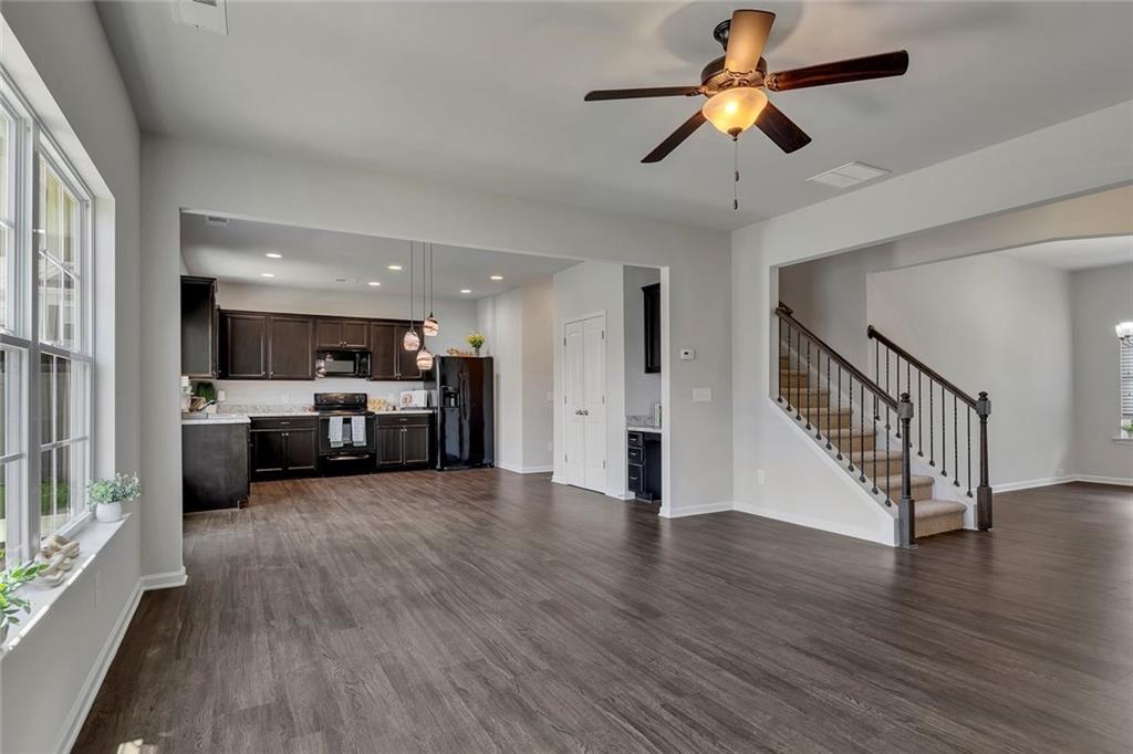 39 Samuel Way Cartersville, GA 30121 - Photo 9 of 48