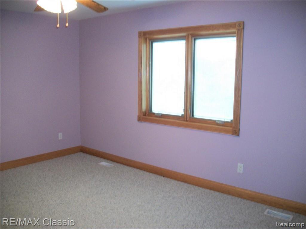 7679 Kearney Road Whitmore Lake, MI 48189 - Photo 39 of 68 103_2885.jpg