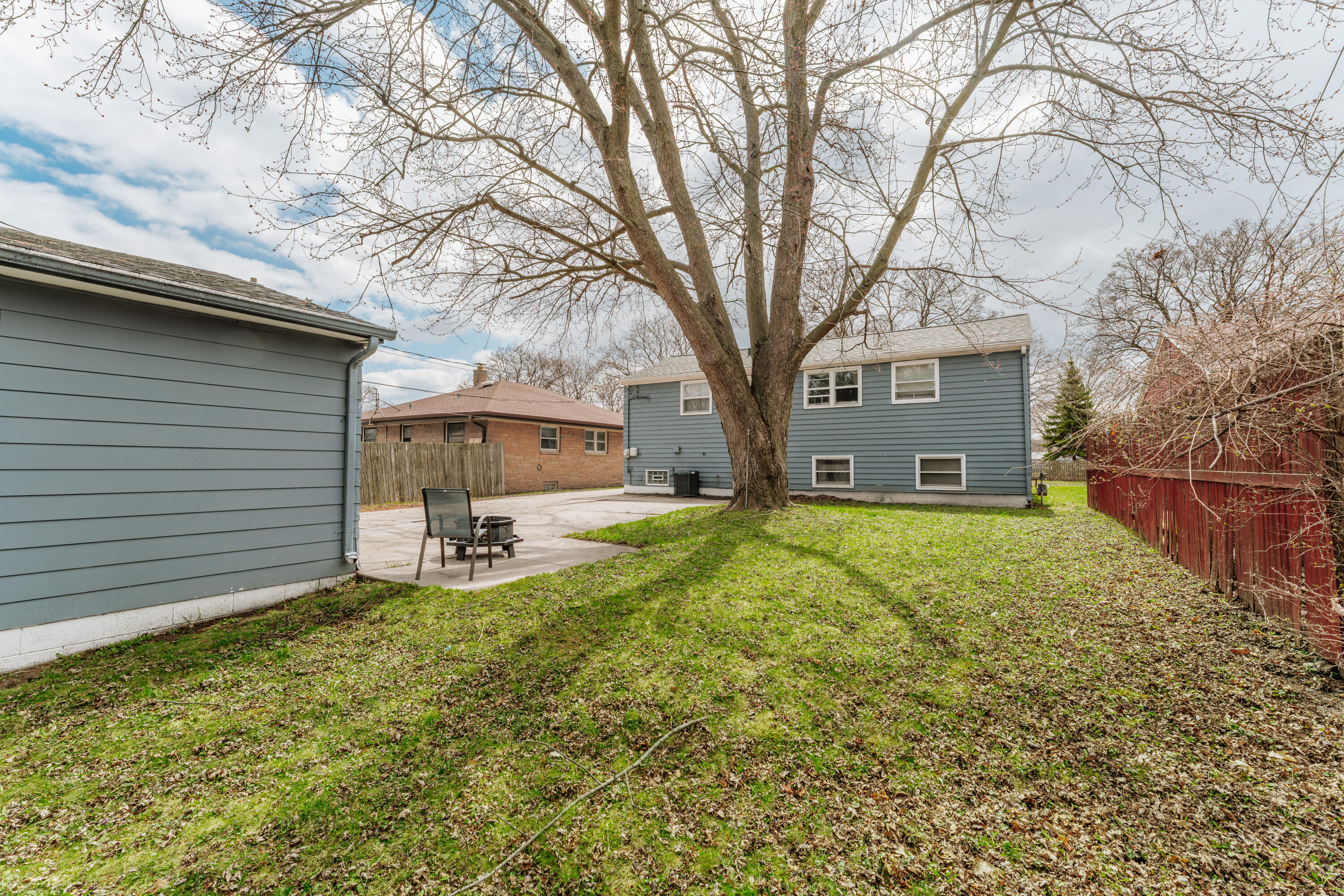 8306 West Ruby Avenue Milwaukee, WI 53218 - Photo 26 of 27 Backyard