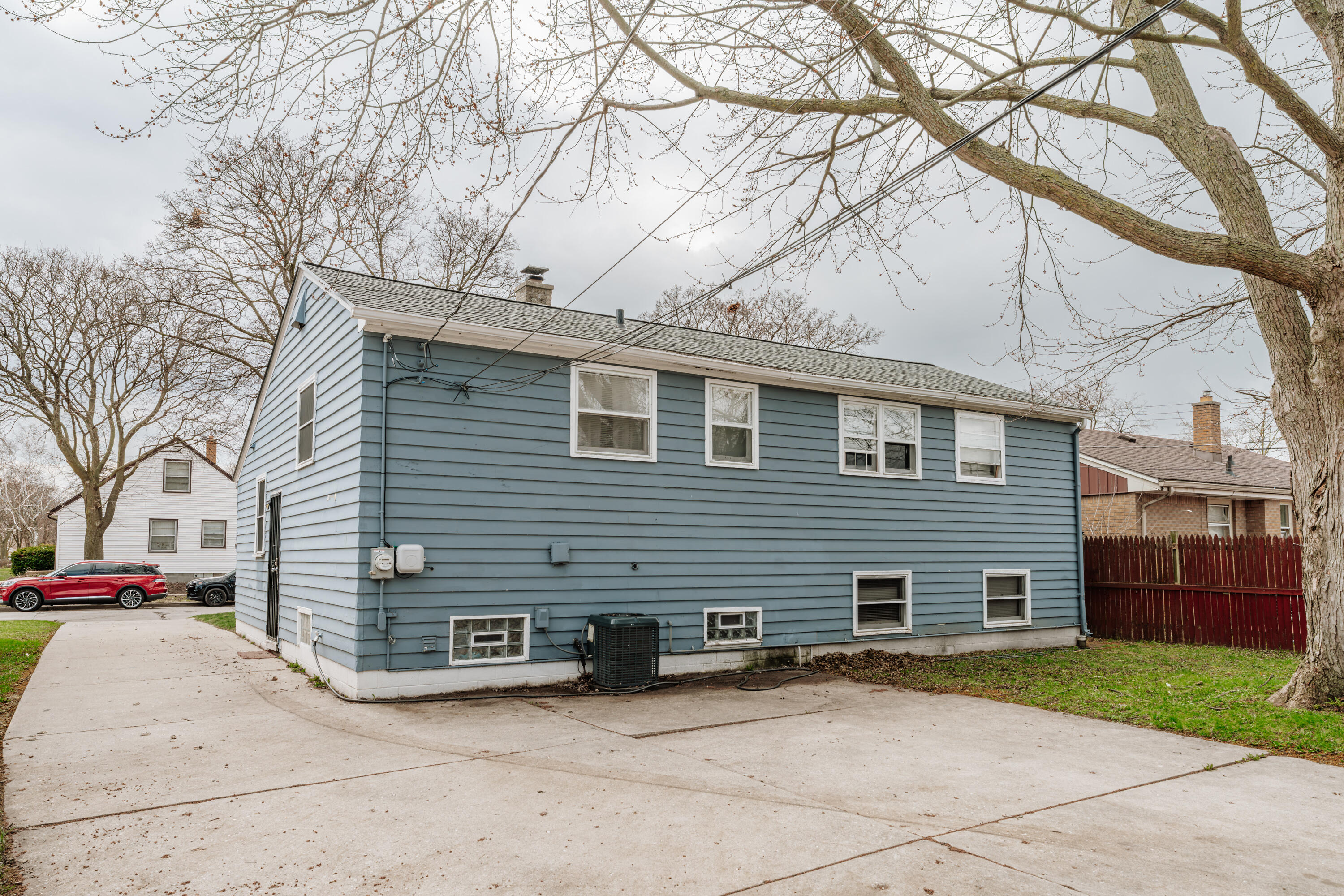 8306 West Ruby Avenue Milwaukee, WI 53218 - Photo 27 of 27 Back Exterior