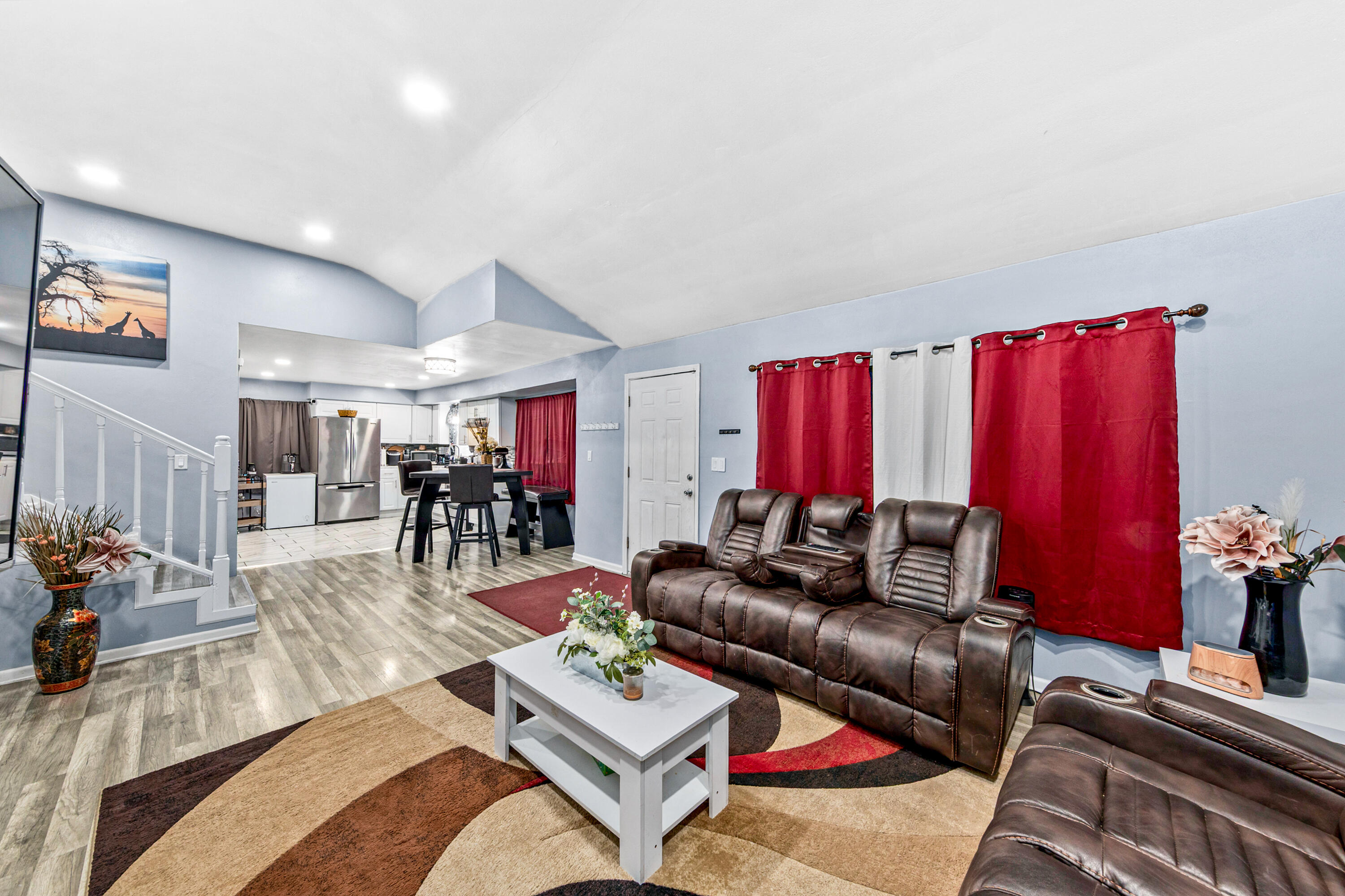 8306 West Ruby Avenue Milwaukee, WI 53218 - Photo 7 of 27 Living Room