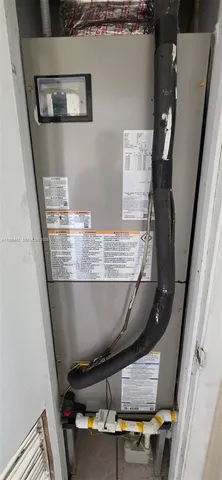 $2,300 | 664 West 29th Street, Unit 6, Hialeah, FL 33012