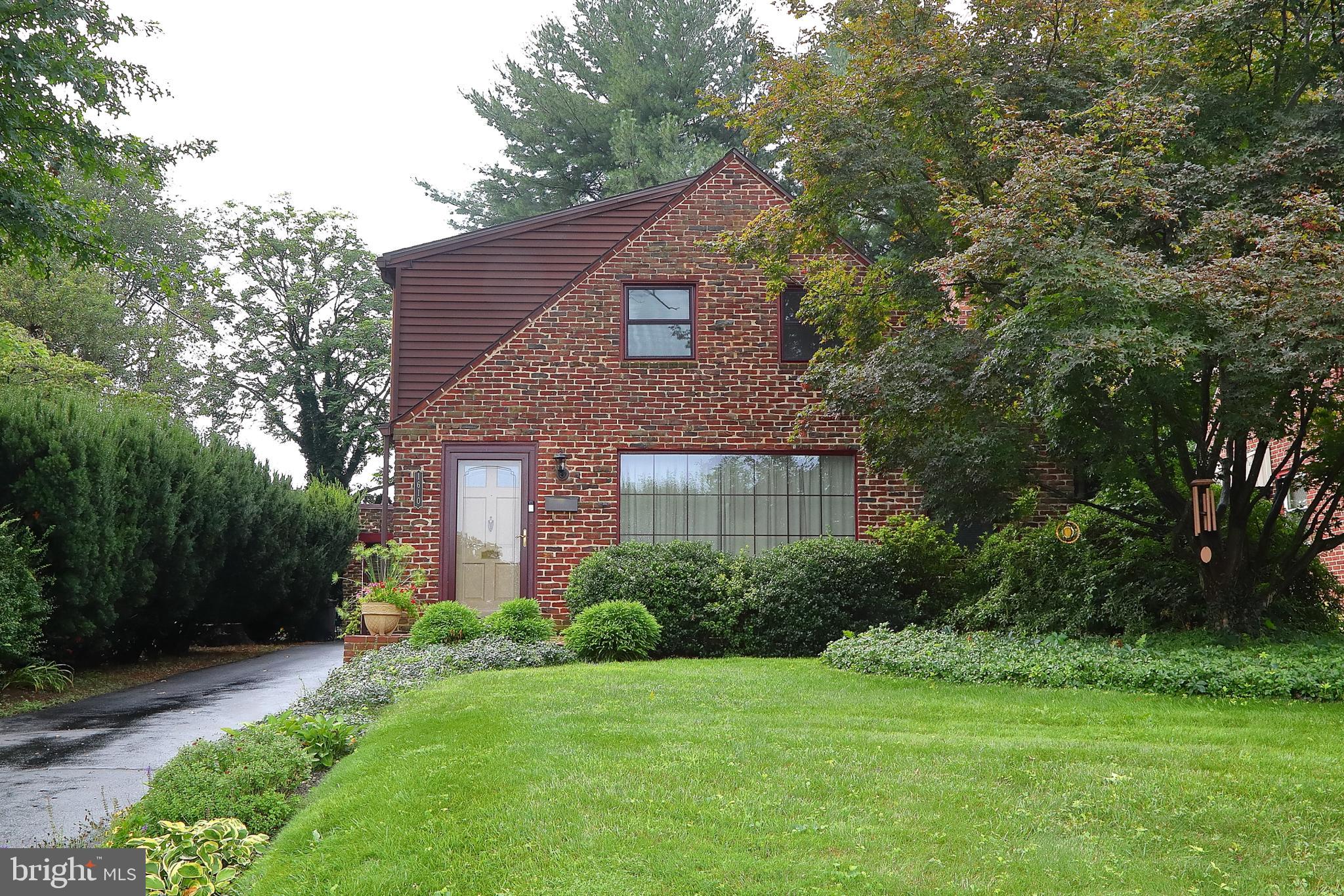 1610 Ridgeview Avenue Lancaster, PA 17603 - Photo 3 of 44 Gallery Image 3
