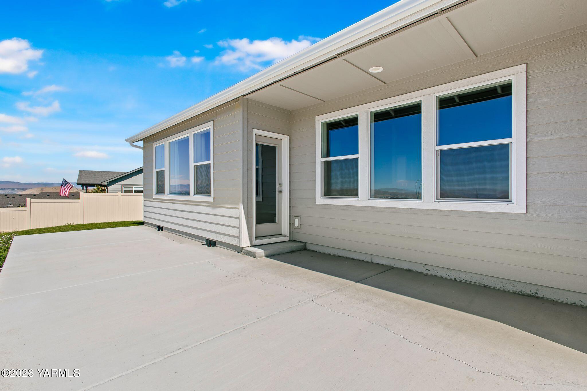 5406 Wildrye Loop Yakima, WA 98901 - Photo 27 of 33 5406 Wildrye Lp