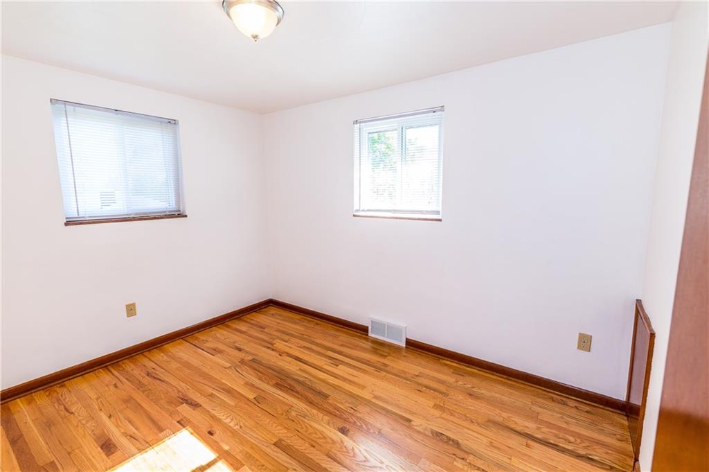 6392 Saltsburg Road Pittsburgh, PA 15235 - Photo 12 of 24 Bedroom 2.