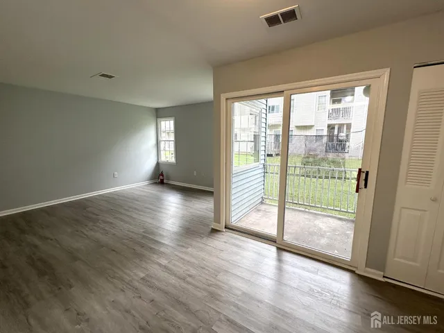 $1,895 | 610 Edpas Road, New Brunswick, NJ 08901