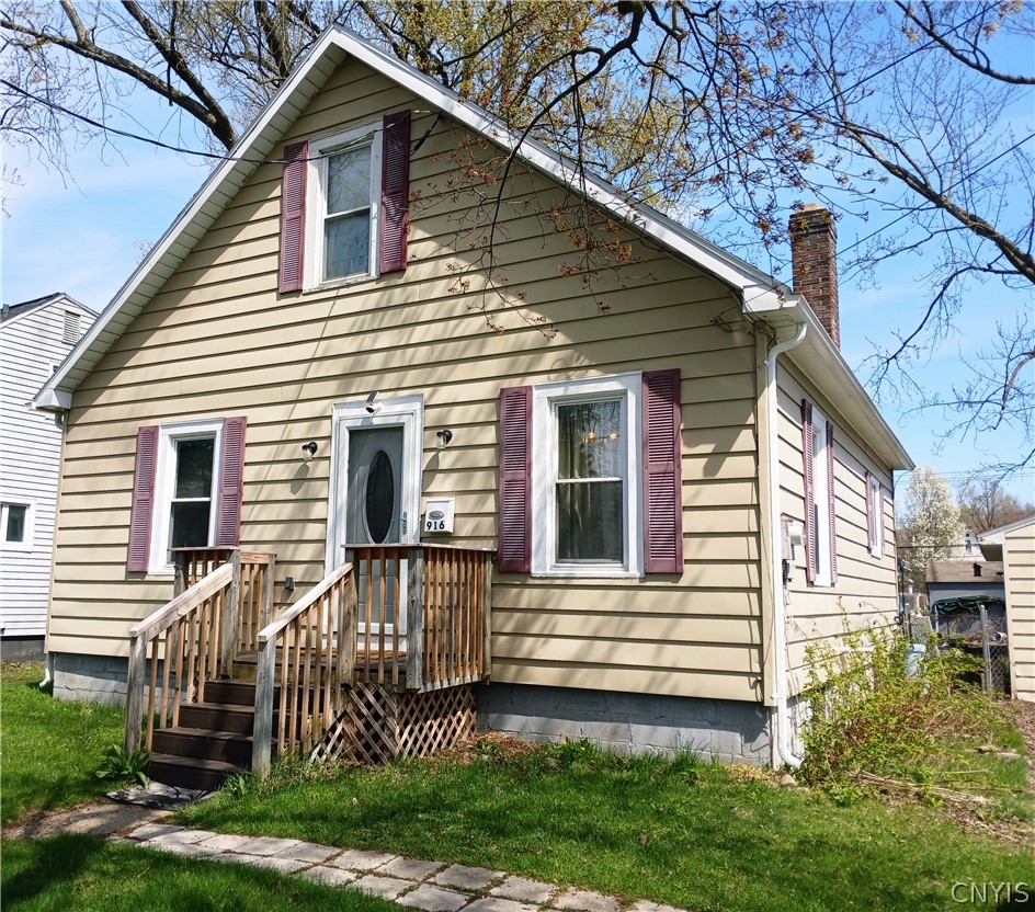 916 Elwood Street Rome, NY 13440 - Photo 1 of 28