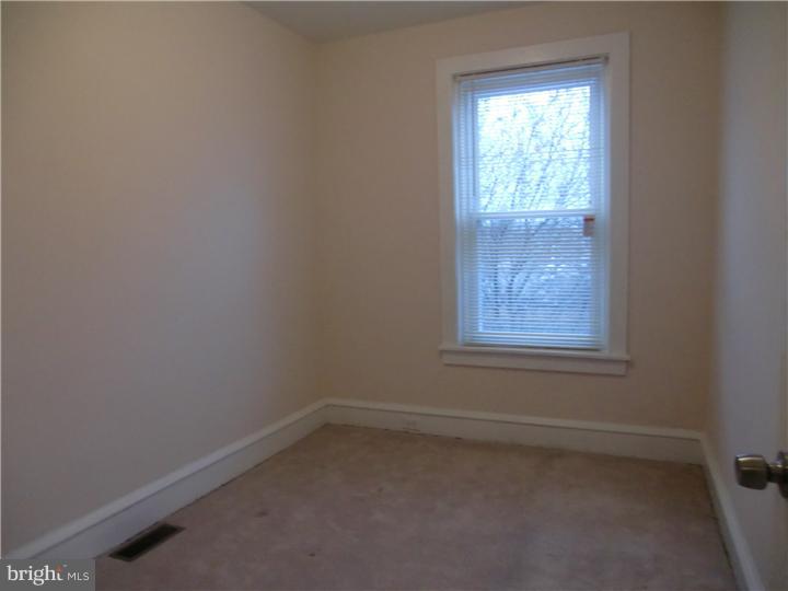 922 Marshall Road Sharon Hill, PA 19079 - Photo 14 of 19 Bedroom 4