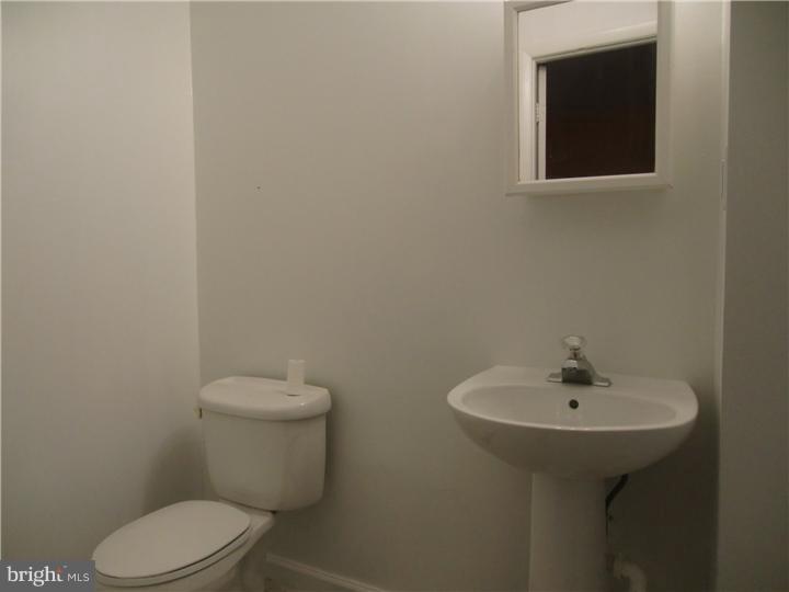 922 Marshall Road Sharon Hill, PA 19079 - Photo 4 of 19 Half Bath
