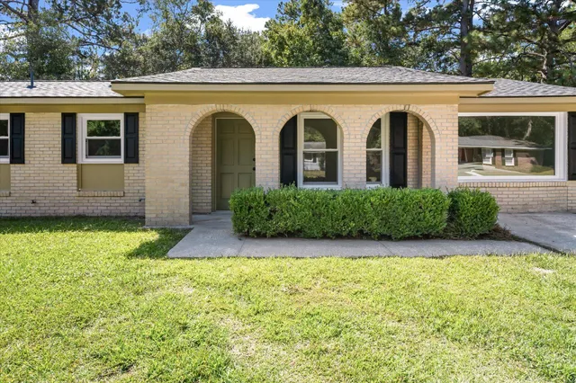 $300,000 | 4449 Garwood Drive, Ladson, SC 29456