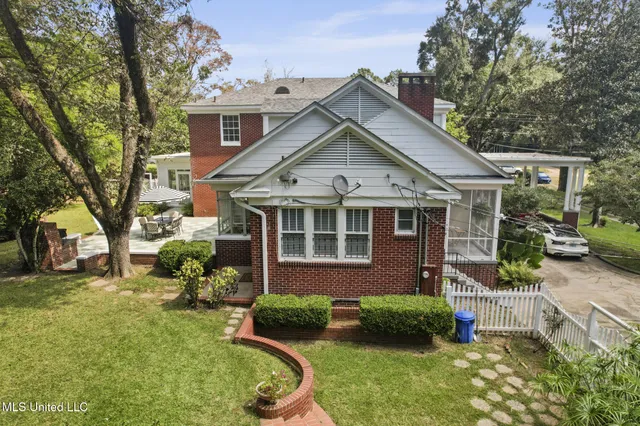 $499,000 | 330 South Ext Street, Hazlehurst, MS 39083