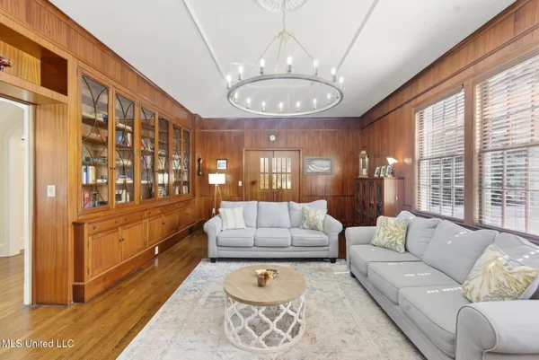 $489,000 | 330 South Ext Street, Hazlehurst, MS 39083