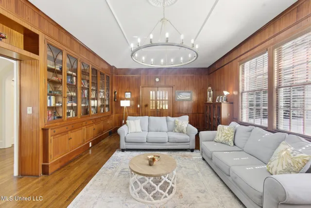 $499,000 | 330 South Ext Street, Hazlehurst, MS 39083