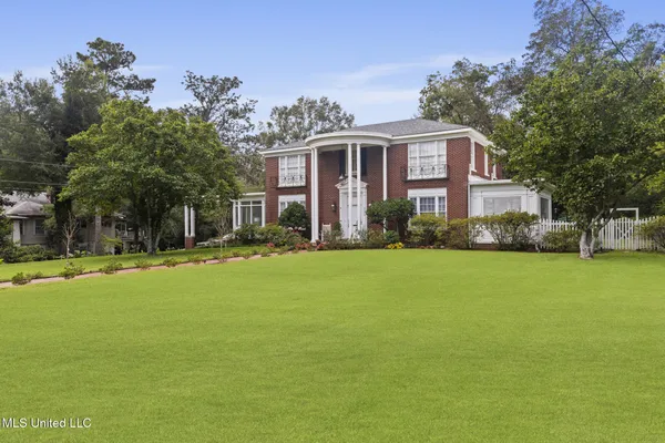 $489,000 | 330 South Ext Street, Hazlehurst, MS 39083