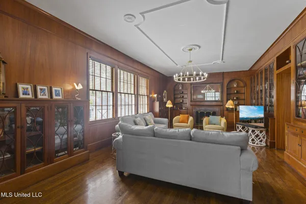 $489,000 | 330 South Ext Street, Hazlehurst, MS 39083