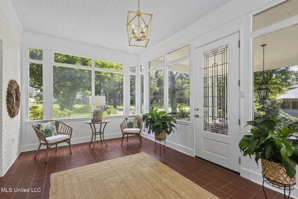 $489,000 | 330 South Ext Street, Hazlehurst, MS 39083