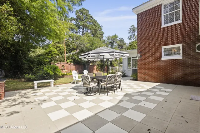 $499,000 | 330 South Ext Street, Hazlehurst, MS 39083