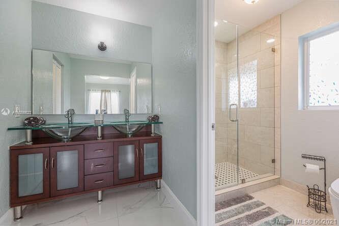 25040 Southwest 222nd Avenue Homestead, FL 33031 - Photo 22 of 68