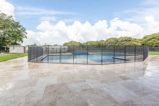 25040 Southwest 222nd Avenue Homestead, FL 33031 - Photo 32 of 68