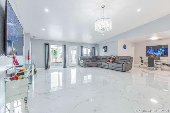 25040 Southwest 222nd Avenue Homestead, FL 33031 - Photo 5 of 68