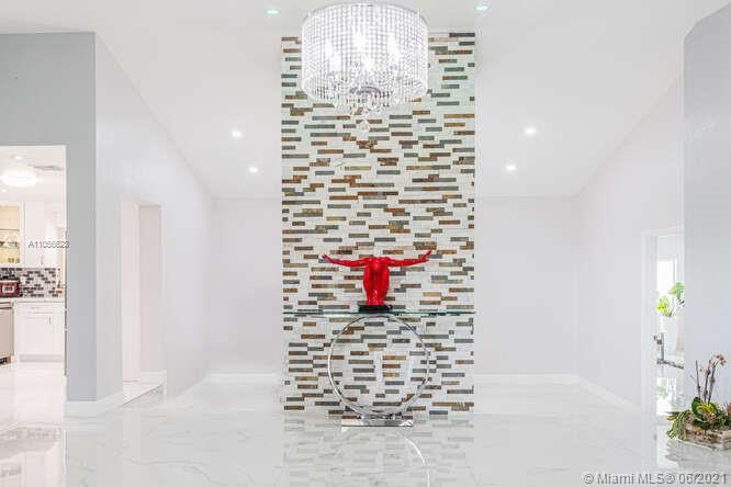 25040 Southwest 222nd Avenue Homestead, FL 33031 - Photo 8 of 68