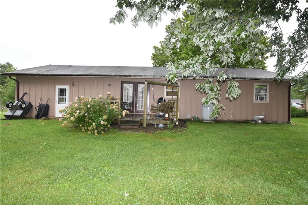 12454 South Hillview Road Columbus, IN 47201 - Photo 13 of 15 Gallery Image 13