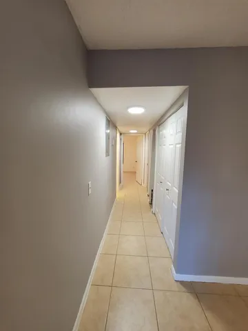 $2,000 | 2445 Southwest 22nd Avenue, Unit 1020, Delray Beach, FL 33445