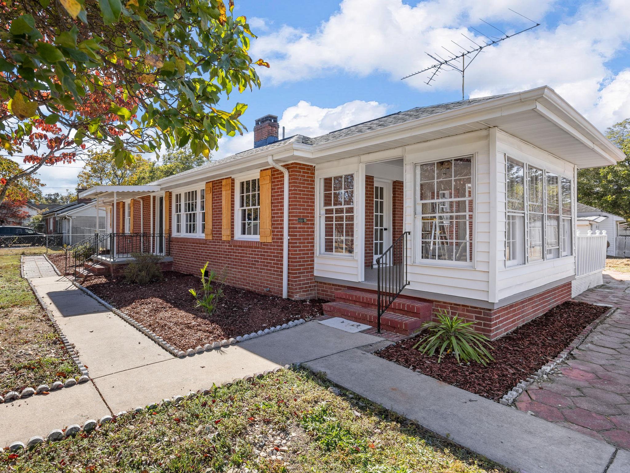 181 Highway 150 Pacolet, SC 29372 - Photo 3 of 39