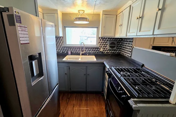 $69,900 | 1760 Westover Road, Unit 5, Chicopee, MA 01020