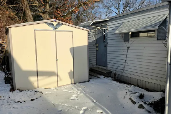 $69,900 | 1760 Westover Road, Unit 5, Chicopee, MA 01020