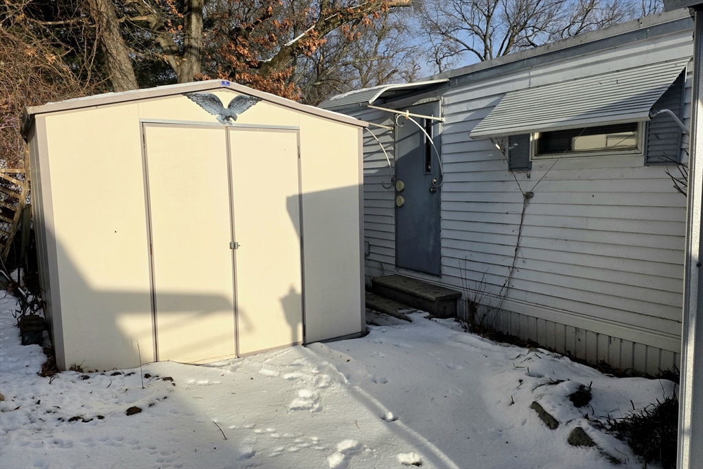 1760 Westover Road, Unit 5 Chicopee, MA 01020 - Photo 3 of 21