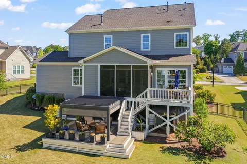 $1,239,000 | 105 Duck Branch Drive, Holly Springs, NC 27540