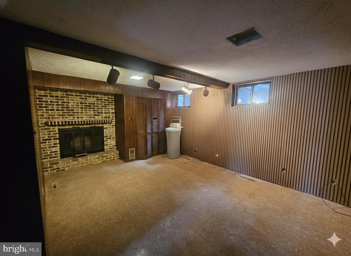 28 Club Lane Reading, PA 19607 - Photo 14 of 22