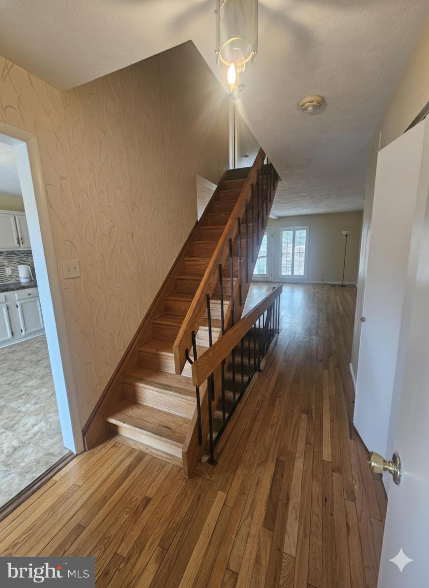 28 Club Lane Reading, PA 19607 - Photo 6 of 22