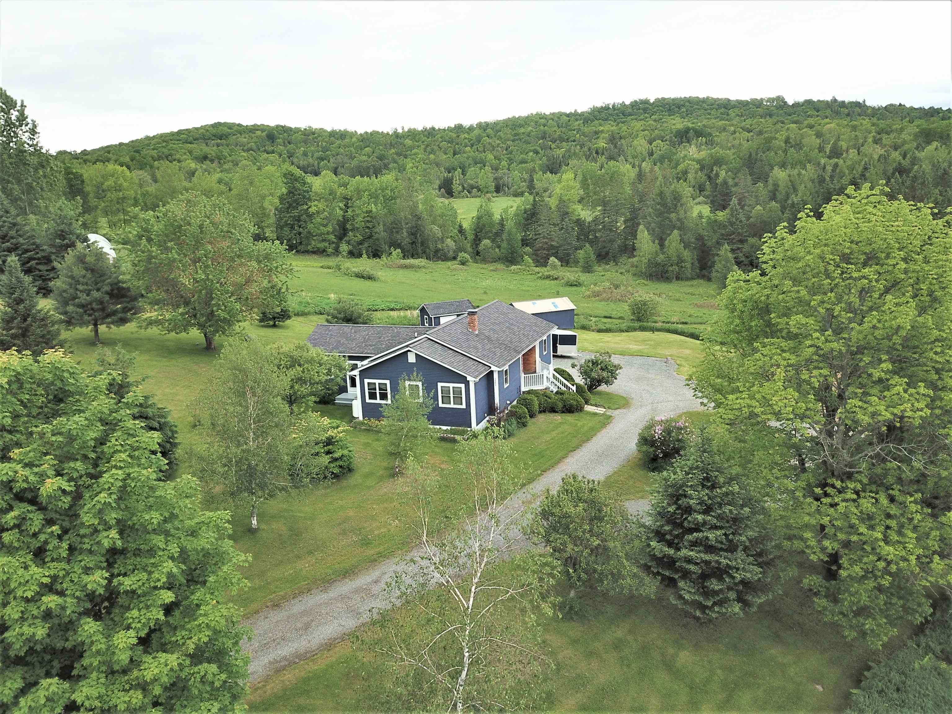 3993 Hinman Settler Road Derby, VT 05855 - Photo 2 of 39 Gallery Image 2