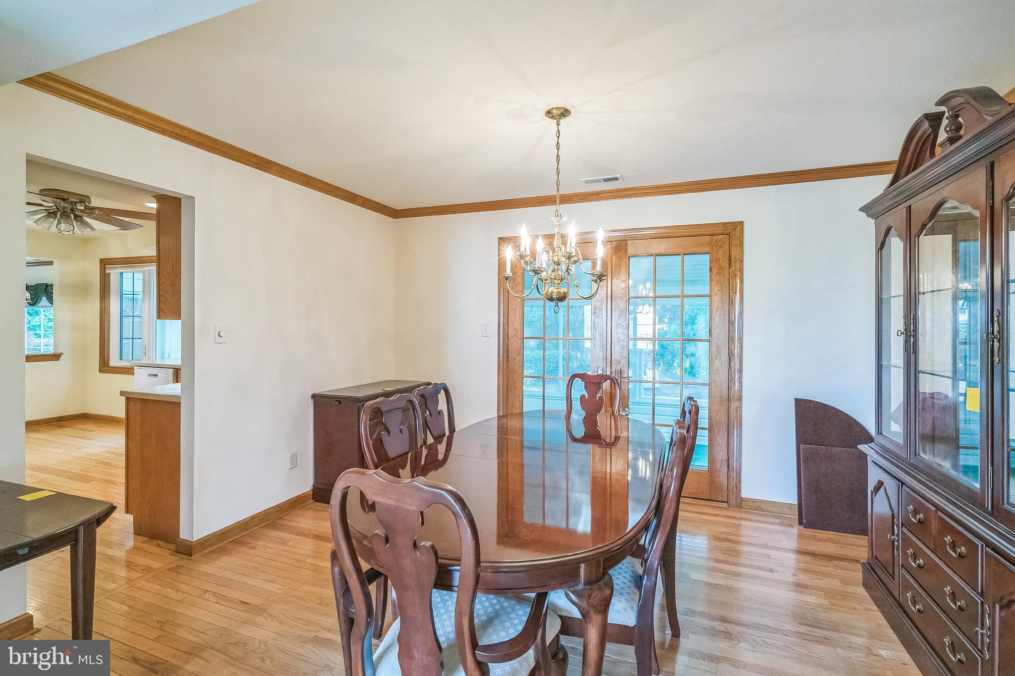 892 Phillips Road Warminster, PA 18974 - Photo 13 of 31 Gallery Image 13