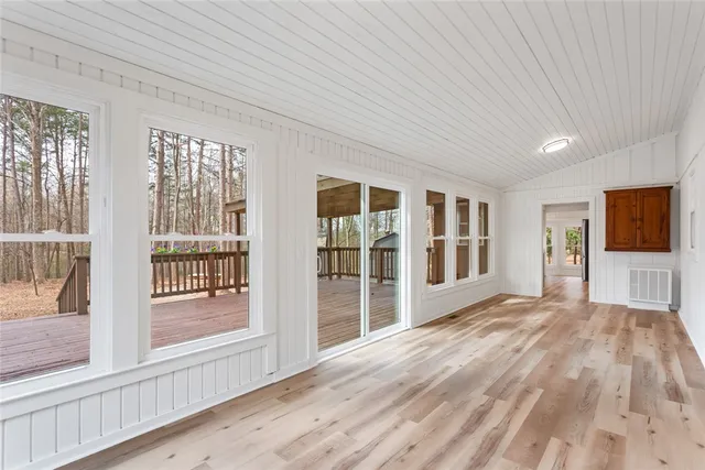 $324,900 | 204 Ridgewood Road, West Union, SC 29696